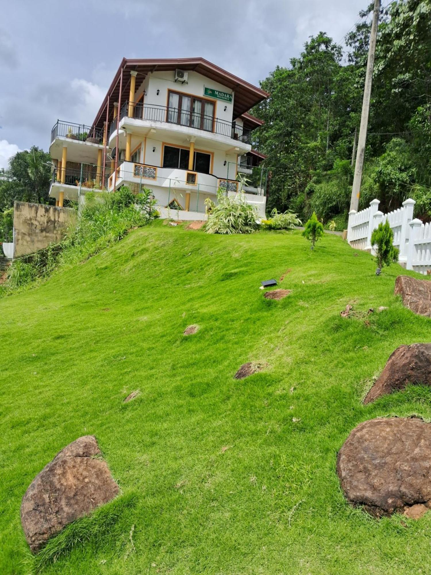 The Springfields Kandy Previously Madara Residence แคนดี้ ภายนอก รูปภาพ